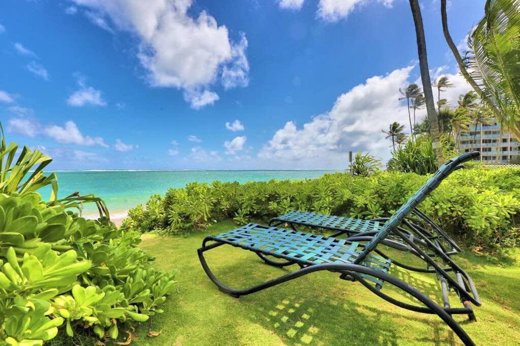 Luxury Beachfront Condo Hau'ula Exterior photo